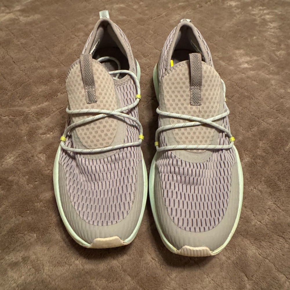 Sorel KINETIC Impact slip on LIKE NEW